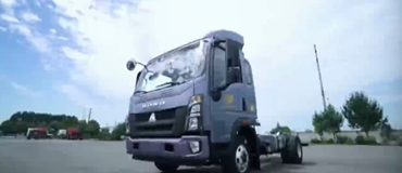 牛转乾坤之合乐注册HL8
，中国重汽HOWO轻卡获经典城配轻卡奖